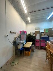 Guan Hua Warehouse Building (D13), Factory #529161861